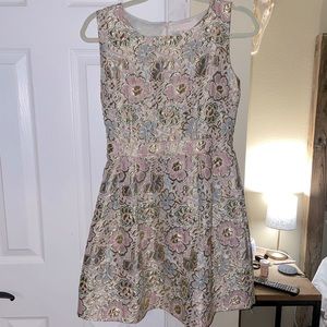 Womens dress size medium